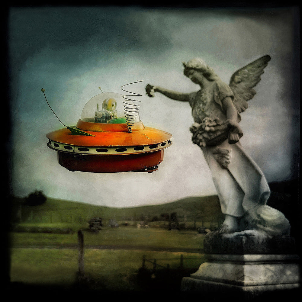 Angel meets space ship